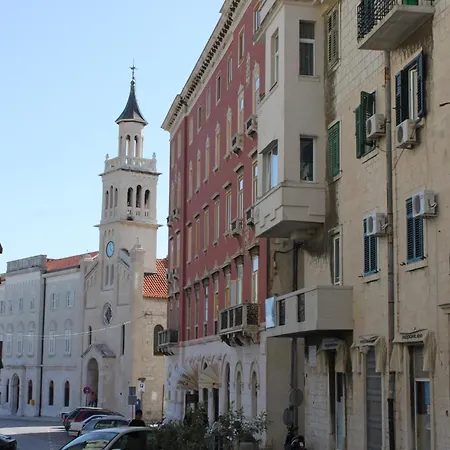 By The Sea - 7602 * Σπλιτ